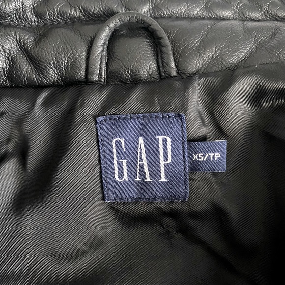 GAP Leather Vest - Picture 5 of 6